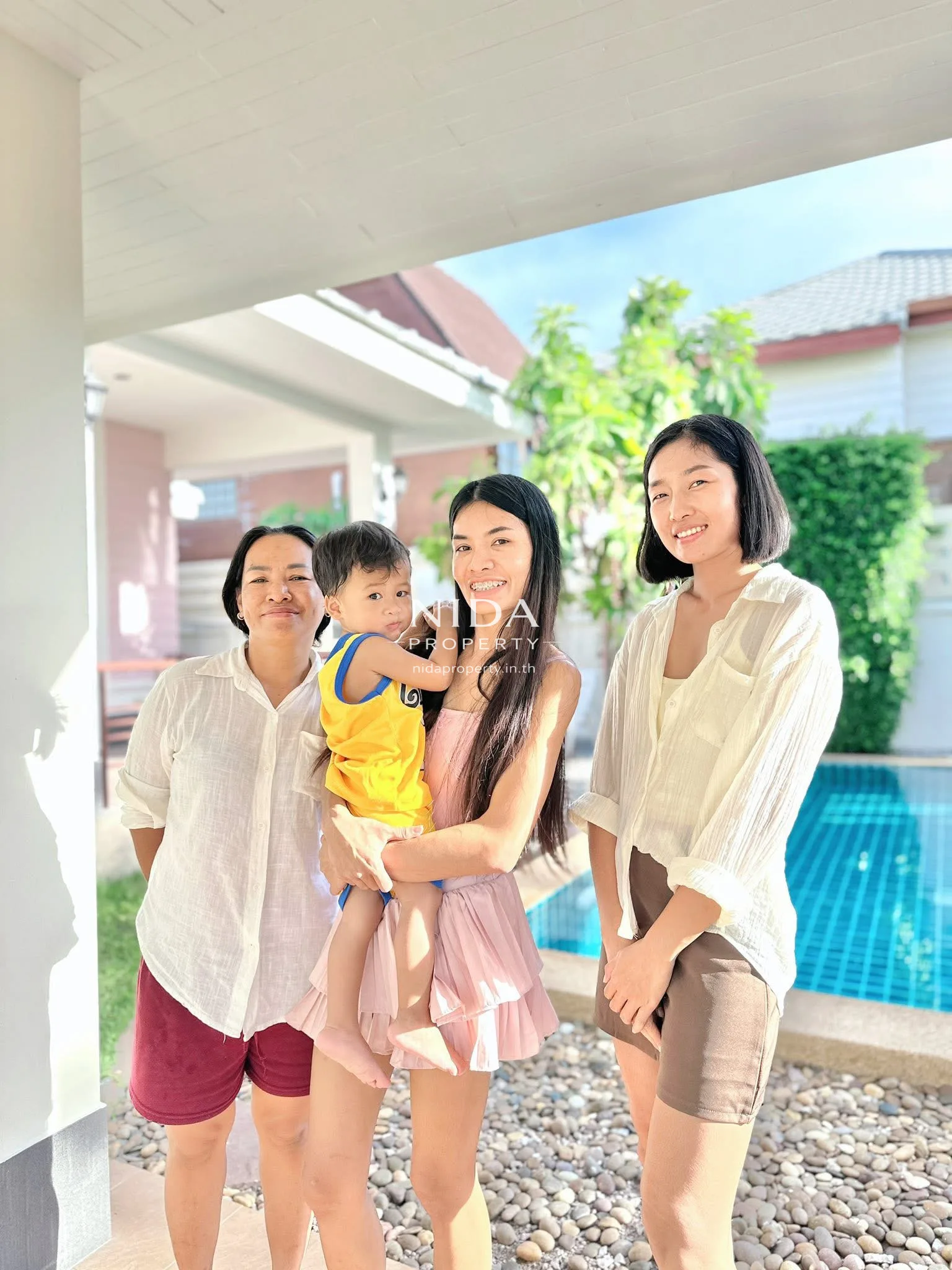 ปิดดีลบ้านพร้อมสระให้เช่าสัญญา 1 ปีลูกค้าครอบครัวคนไทย