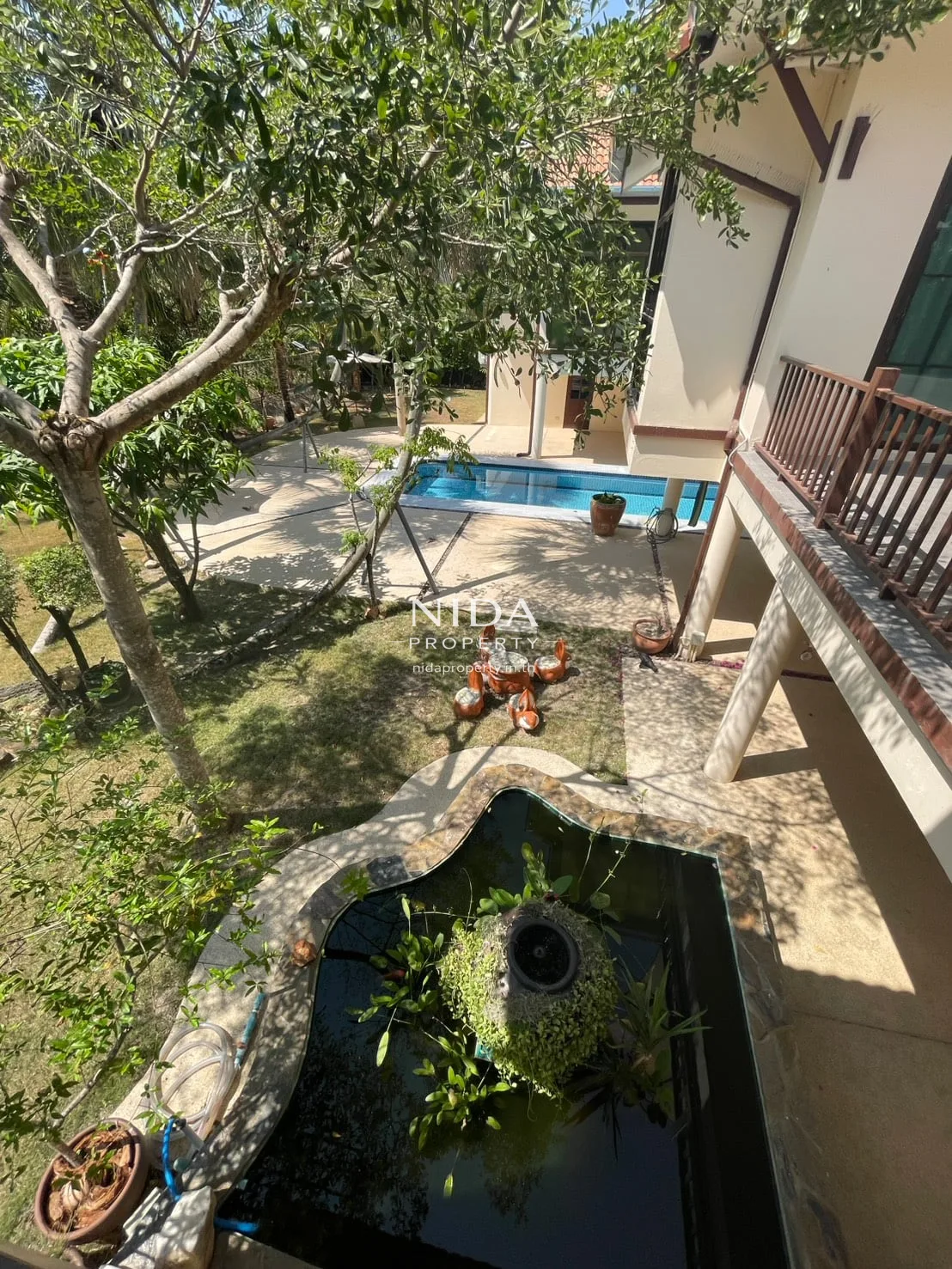 บ้านสองชั้นซอย 102 พร้อมสระ - 11