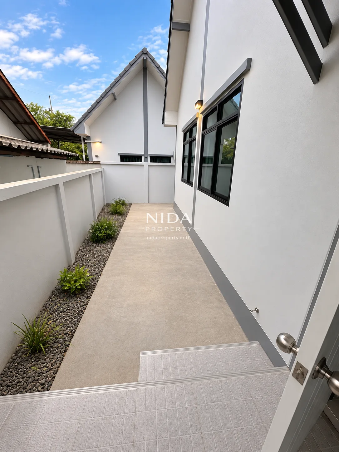 Modern-Villa (Hin-lek fai) - 9