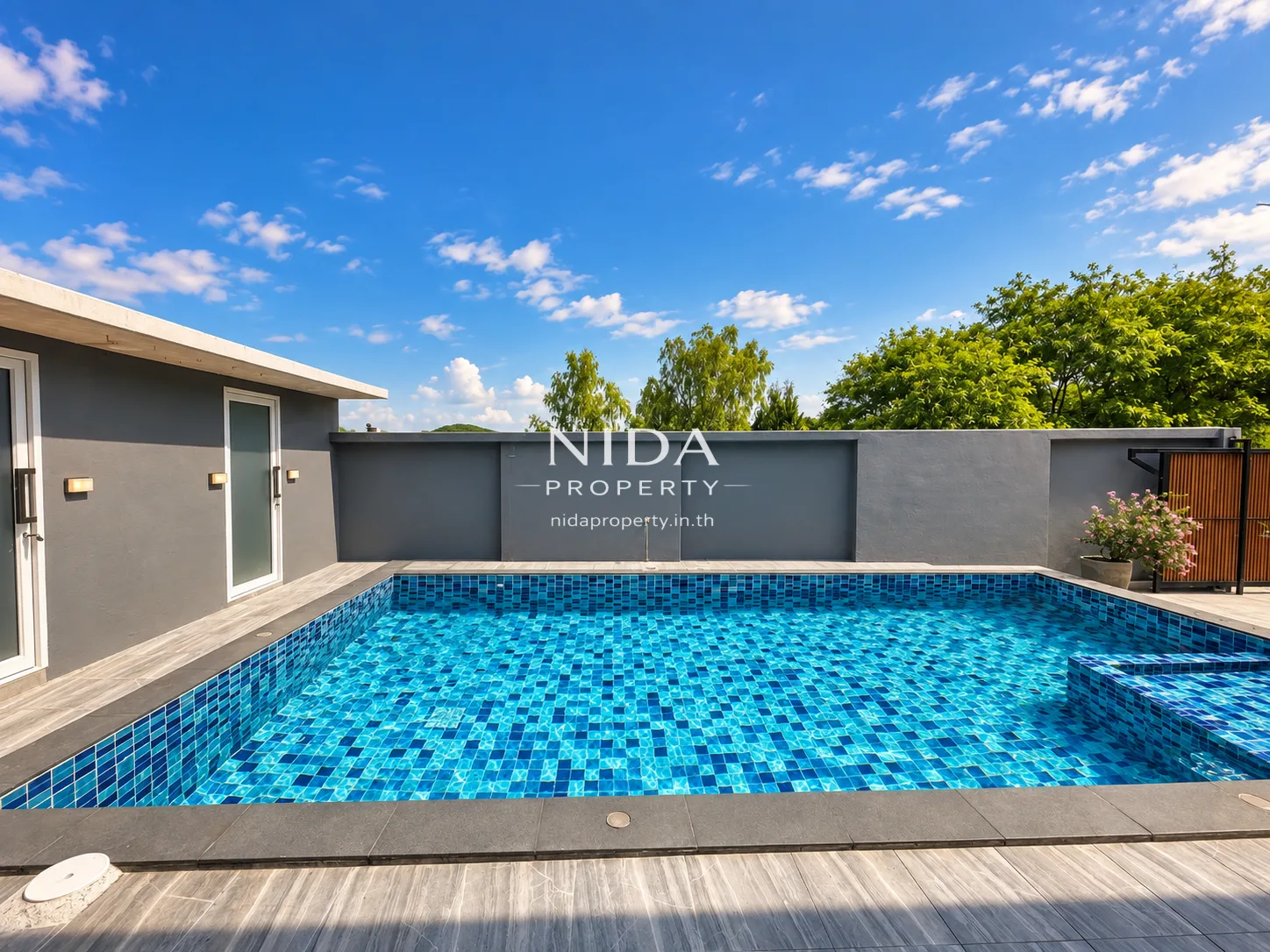Modern Loft 5-Bedroom Private Pool Villa for Rent - 6