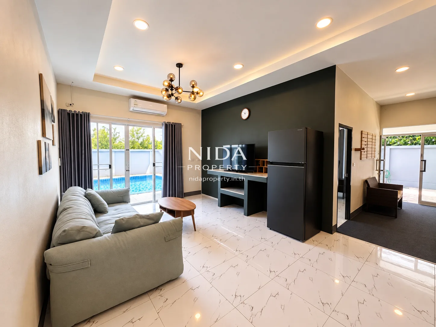 Modern Loft 5-Bedroom Private Pool Villa for Rent - 10