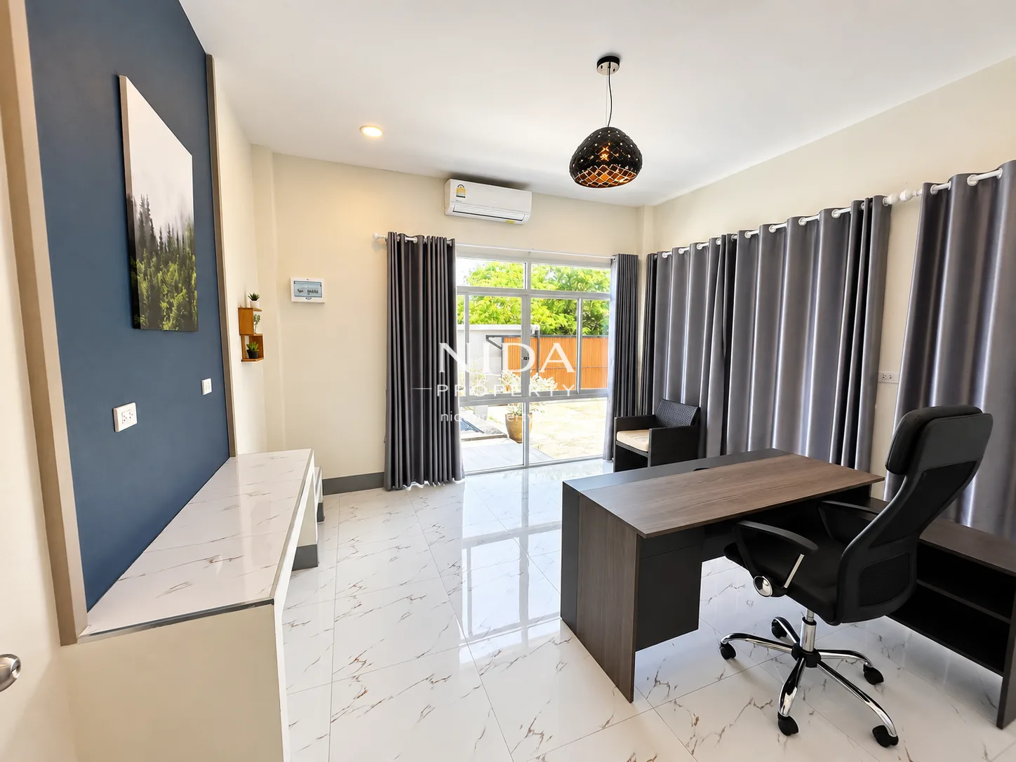 Modern Loft 5-Bedroom Private Pool Villa for Rent - 20