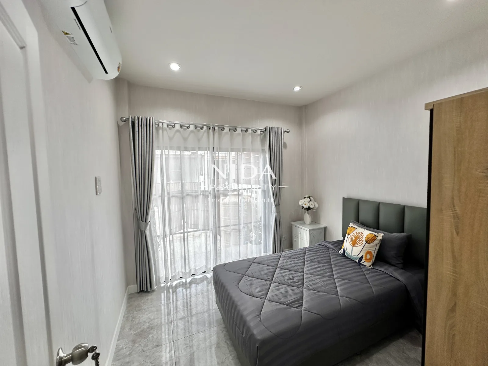 Midtown soi 102 - 13